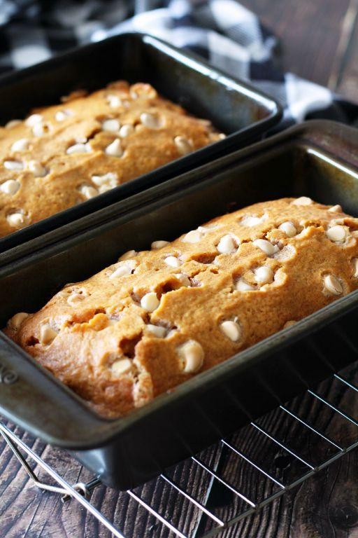 White Chocolate Chip Pumpkin Bread