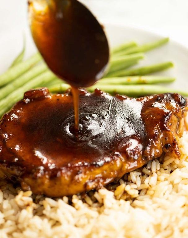 Worcestershire Sauce and Brown Sugar Pork Chops