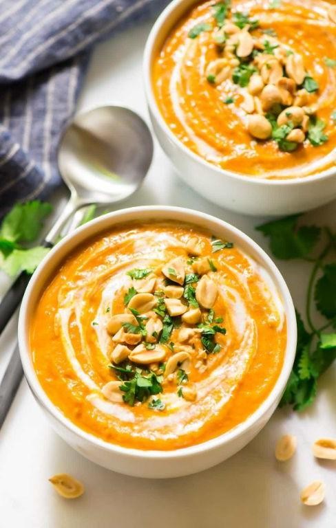 Yellow Curry Pumpkin Soup