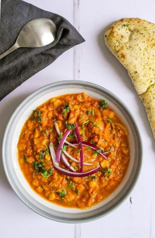 Yellow Tomato and Lentil Curry