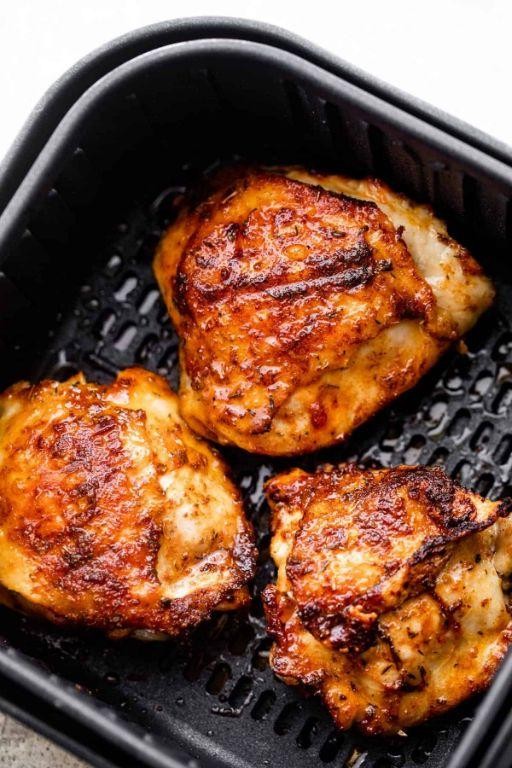Air Fryer Garlic Herb Chicken Thighs