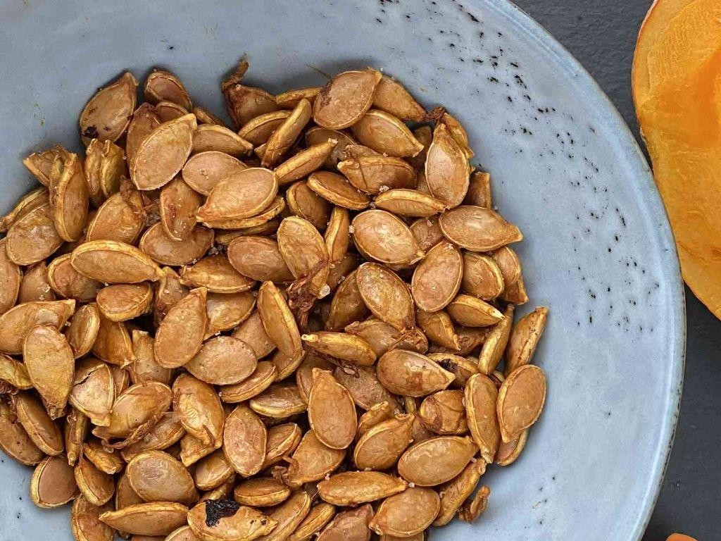Air Fryer Pumpkin Seeds