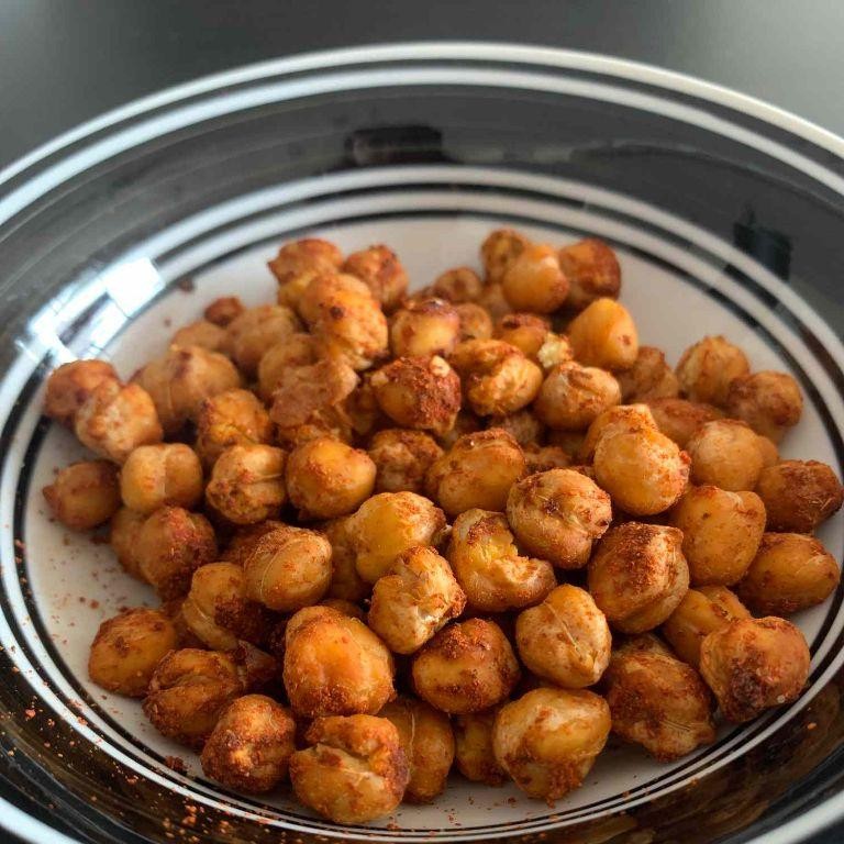 Air Fryer Spicy Roasted Chickpeas
