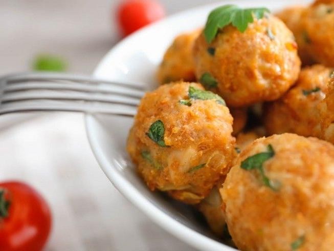 Alligator Meatballs in Marinara Sauce