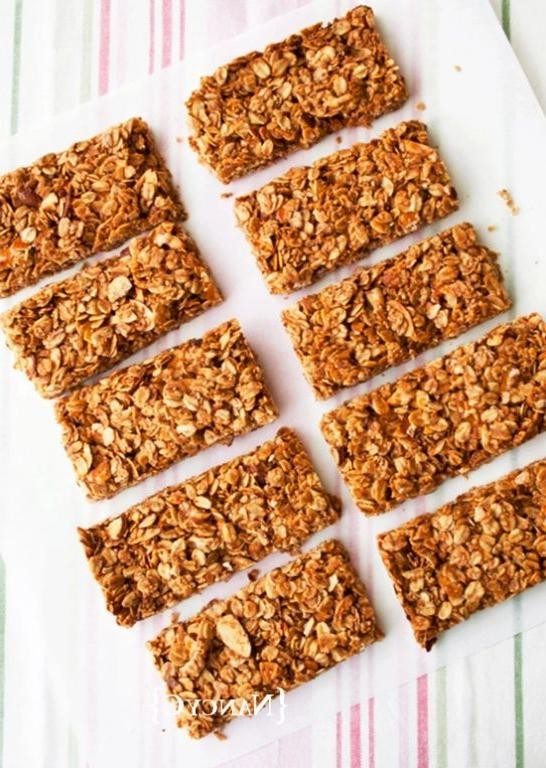 Almond Honey Granola Bars