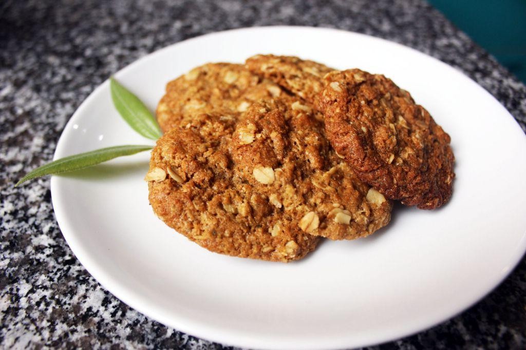 Anzac Biscuits with a Twist of Lemon
