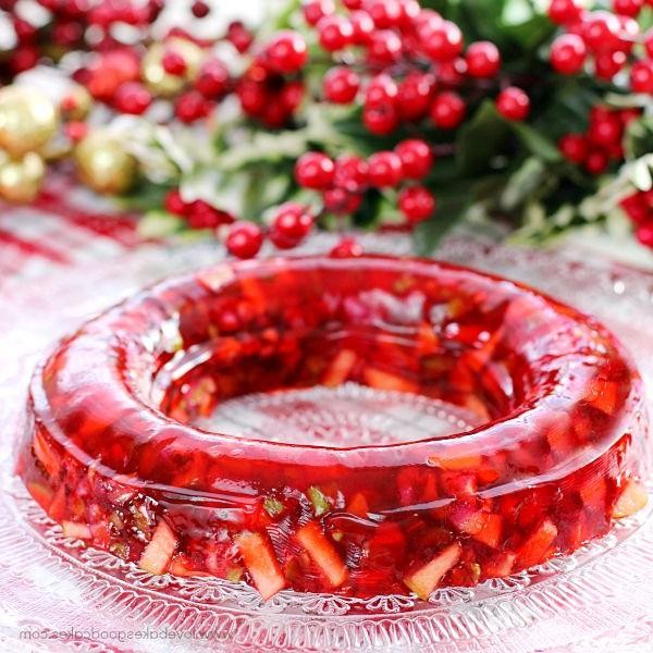 Apple Cinnamon Jello Mold