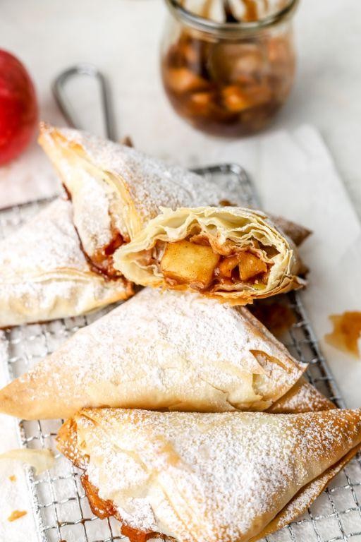 Apple Cinnamon Phyllo Dough Breakfast Rolls