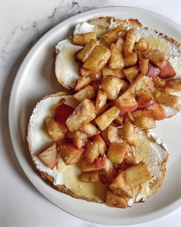 Apple Cinnamon Ricotta Toast