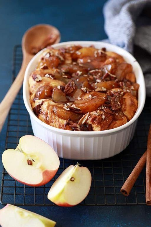 Apple Pie Biscuit Breakfast Bake