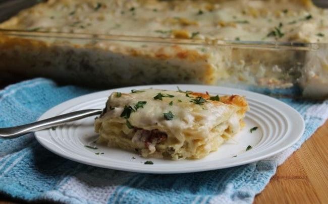Artichoke and Sun-Dried Tomato White Sauce Lasagne