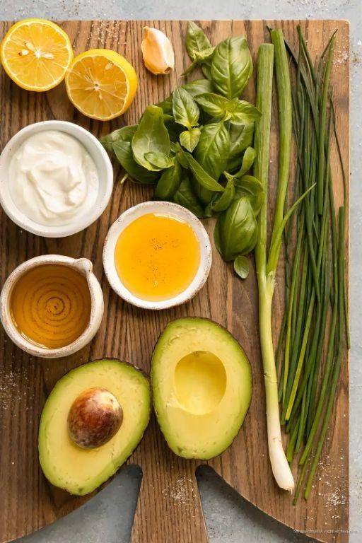 Avocado Greek Salad Dressing for a Creamy Twist