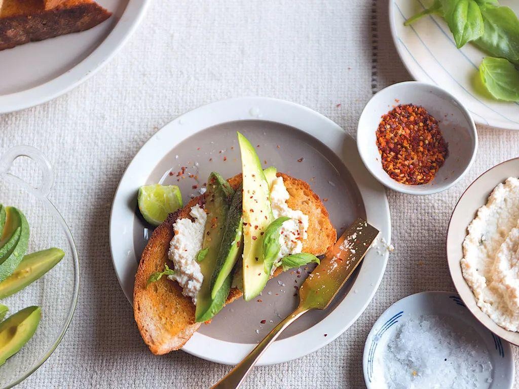 Avocado and Ricotta Toast with Chili Flakes