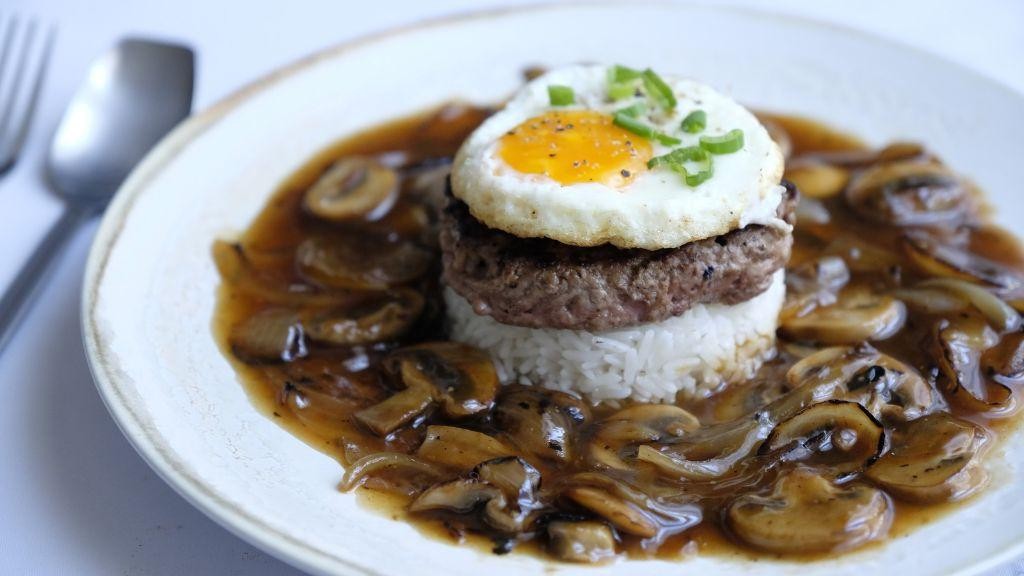 BBQ Loco Moco with Onion Rings