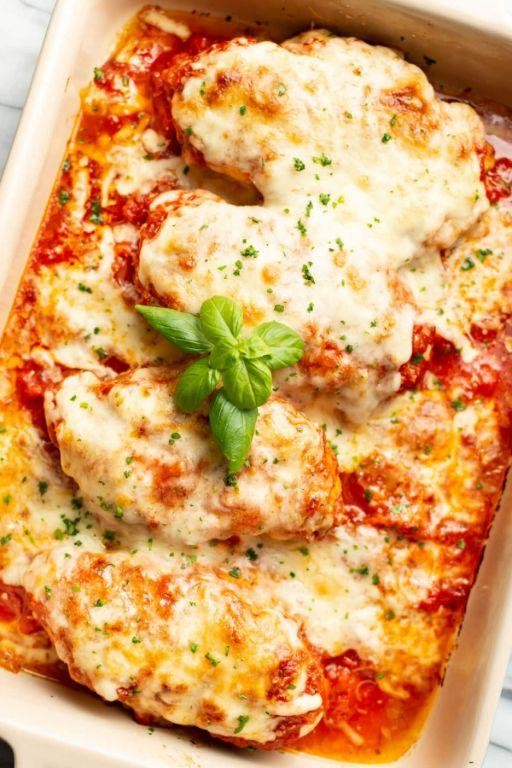 Baked Chicken with Marinara and Mozzarella