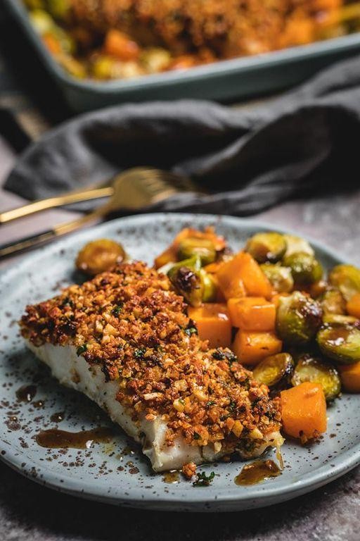 Baked Cod with Almond Crust