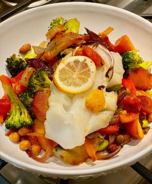 Baked Cod with Steamed Vegetables