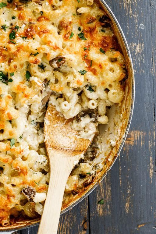 Baked Mostaccioli with Mushrooms and Thyme