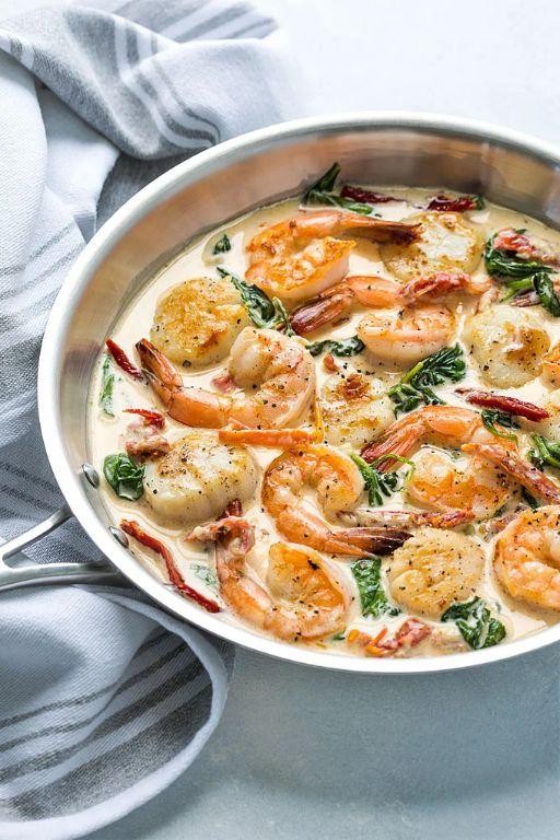 Baked Scallop and Shrimp with Parmesan Crust