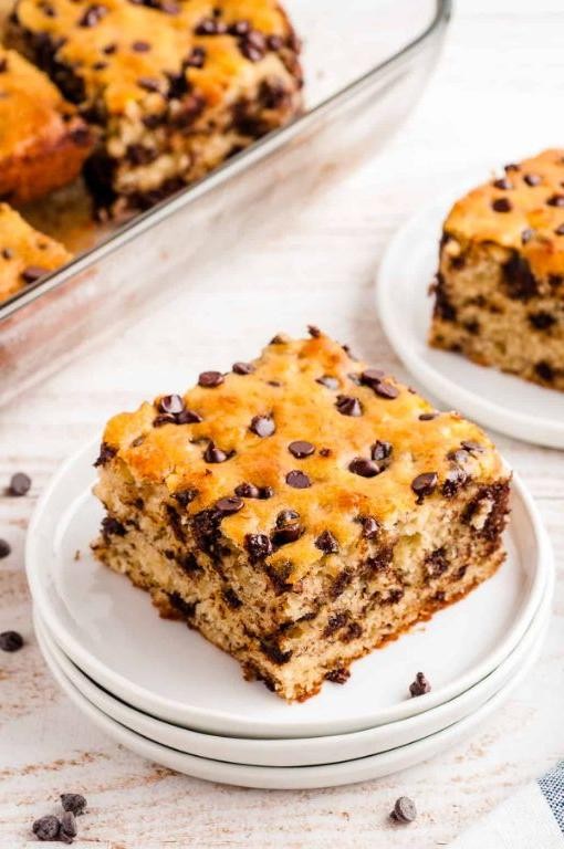 Banana Chocolate Chip Bars