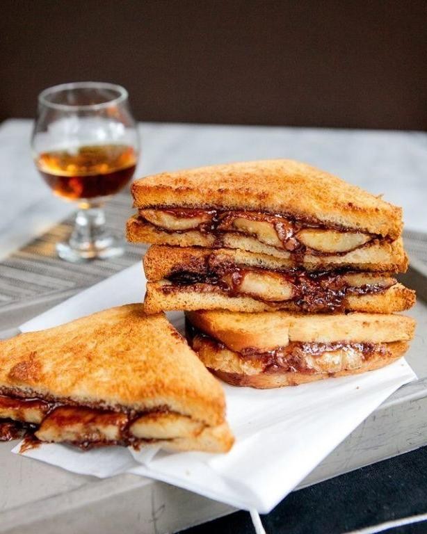 Banana Nutella Sandwich