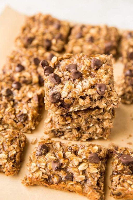 Banana Oatmeal Breakfast Bars