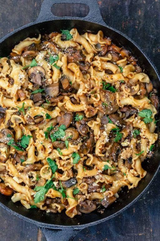 Basque Mushroom and Garlic Pasta