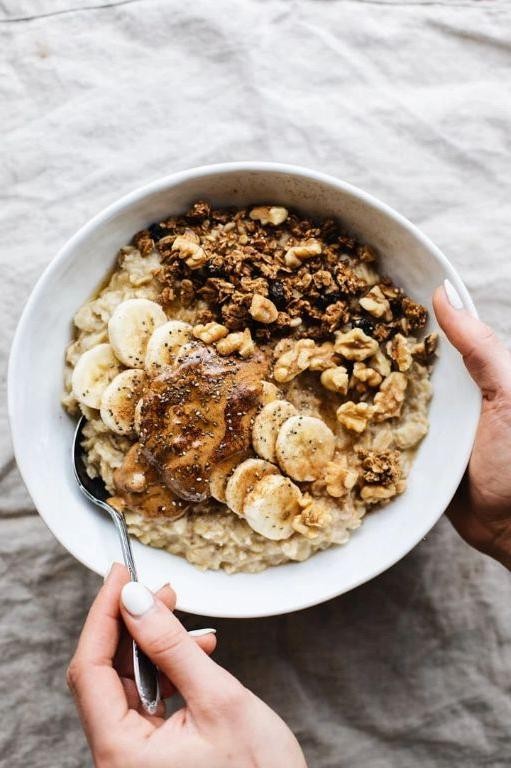 Beachbody Almond Butter Banana Oatmeal