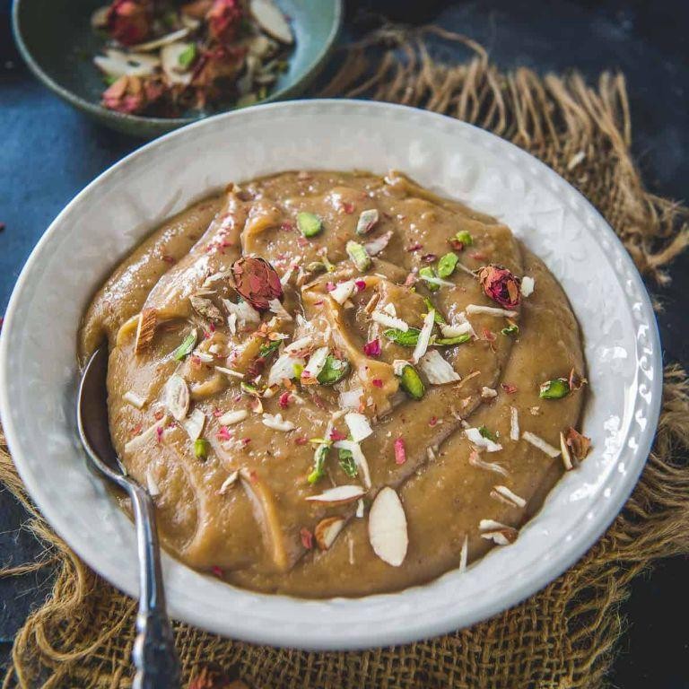 Besan Ka Halwa