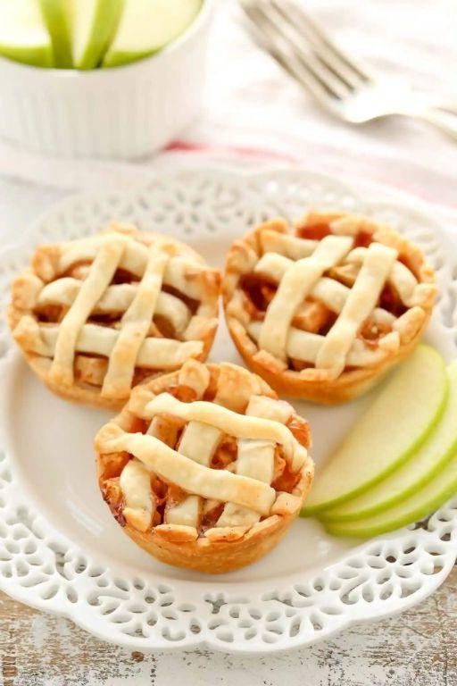 Bite-Sized Apple Pies