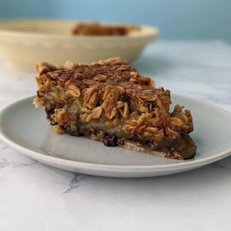 Black Bottom Oatmeal Pie