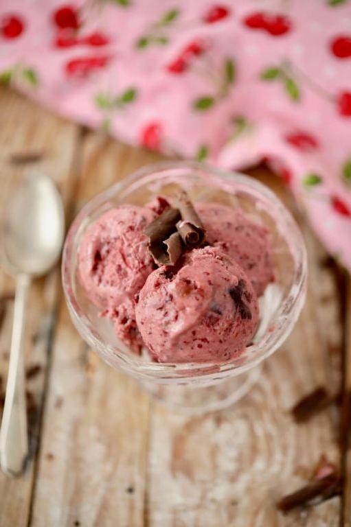 Black Forest Frozen Yogurt