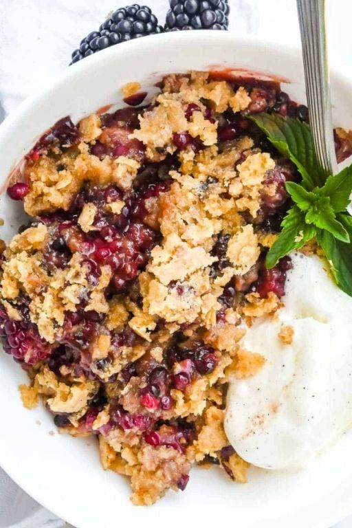 Blackberry Cobbler with Almond Flour