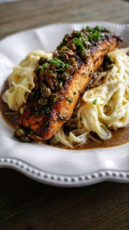 Blackened Salmon Pasta with Creamy Alfredo Sauce