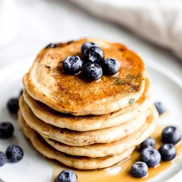 Blueberry Almond Flour Pancakes