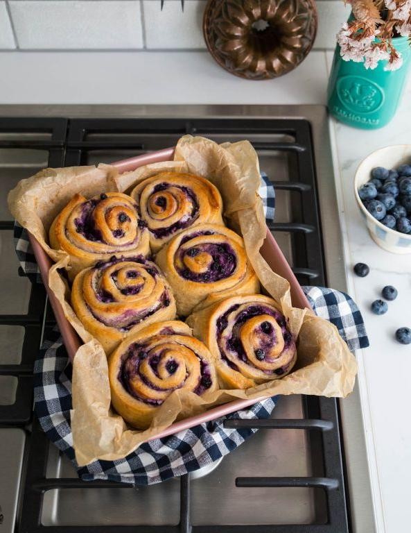 Blueberry Cream Cheese Roll