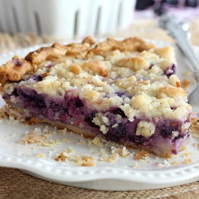 Blueberry Sour Cream Pie