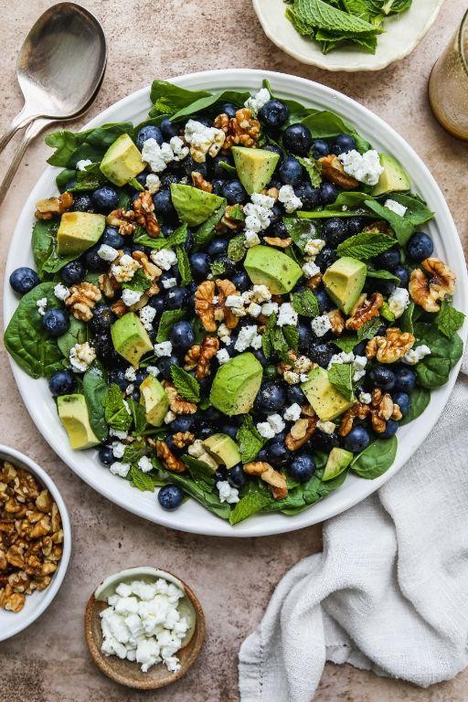 Blueberry Spinach Salad with Avocado