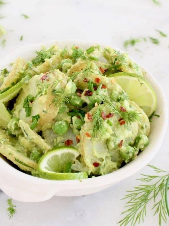 Boiled Potatoes with Avocado Dressing