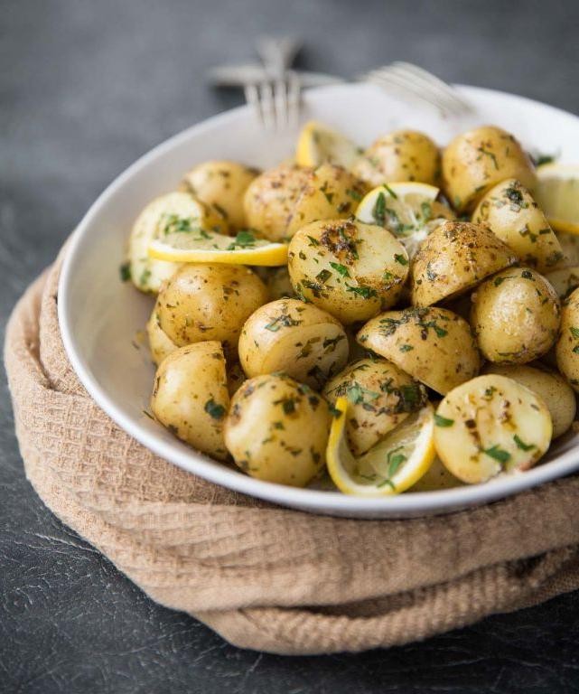 Boiled Potatoes with Lemon and Thyme