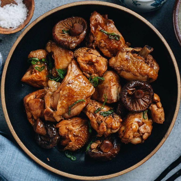 Braised Silkie Chicken with Mushrooms