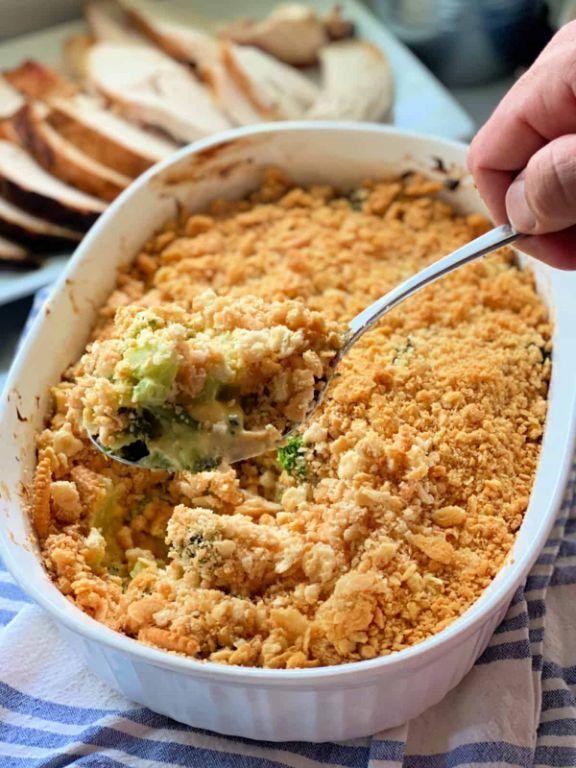 Broccoli Cheese Casserole with Ritz Cracker Topping
