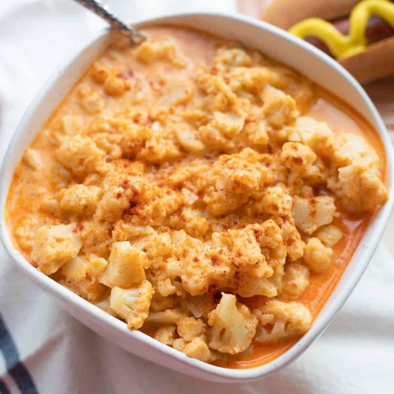 Buffalo Cauliflower Mac and Cheese