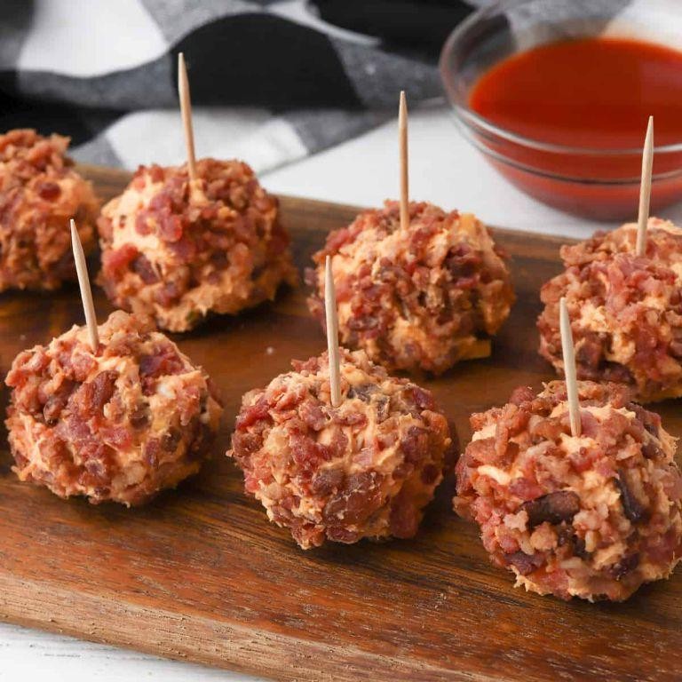 Buffalo Chicken Bacon Cheese Balls