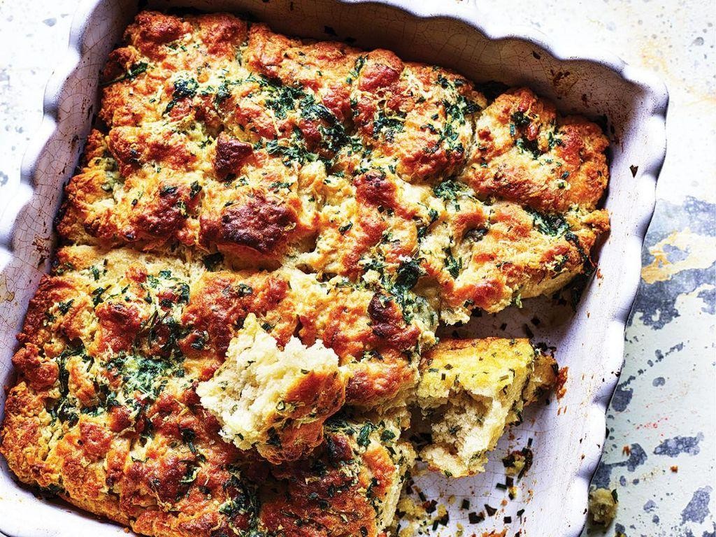 Buttermilk Garlic Bread