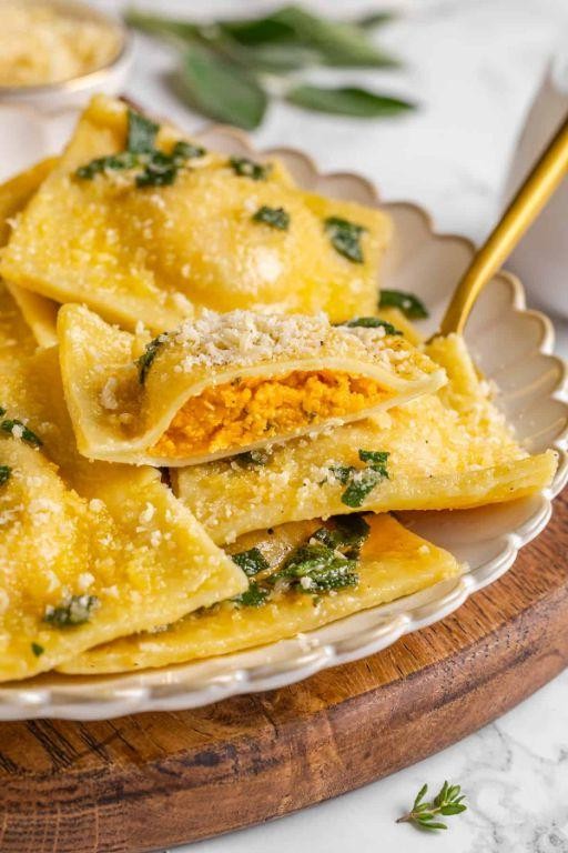Butternut Squash Ravioli with Caramelized Onions and Thyme