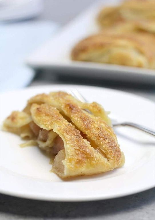 Canned Apple Strudel