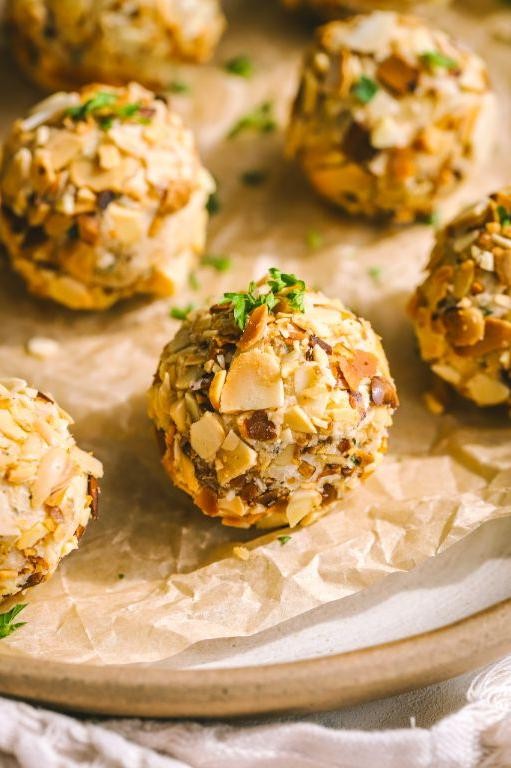 Caramelized Onion Cheese Ball