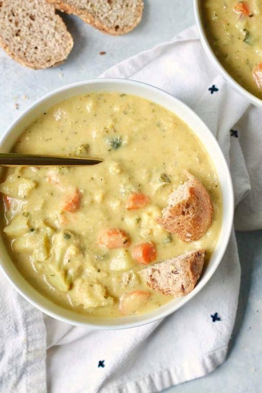 Cauliflower and Broccoli Soup