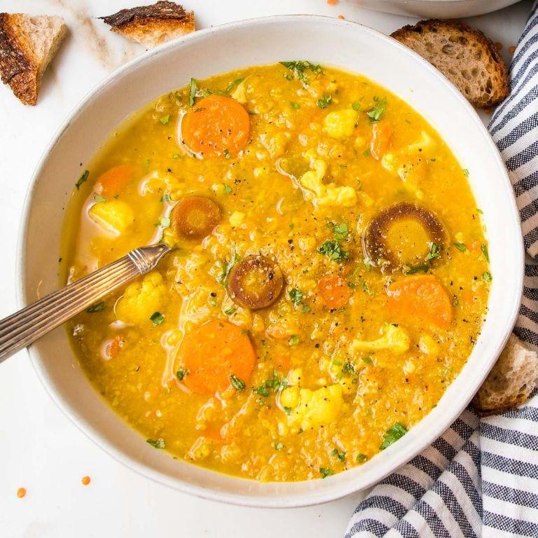 Cauliflower and Lentil Soup